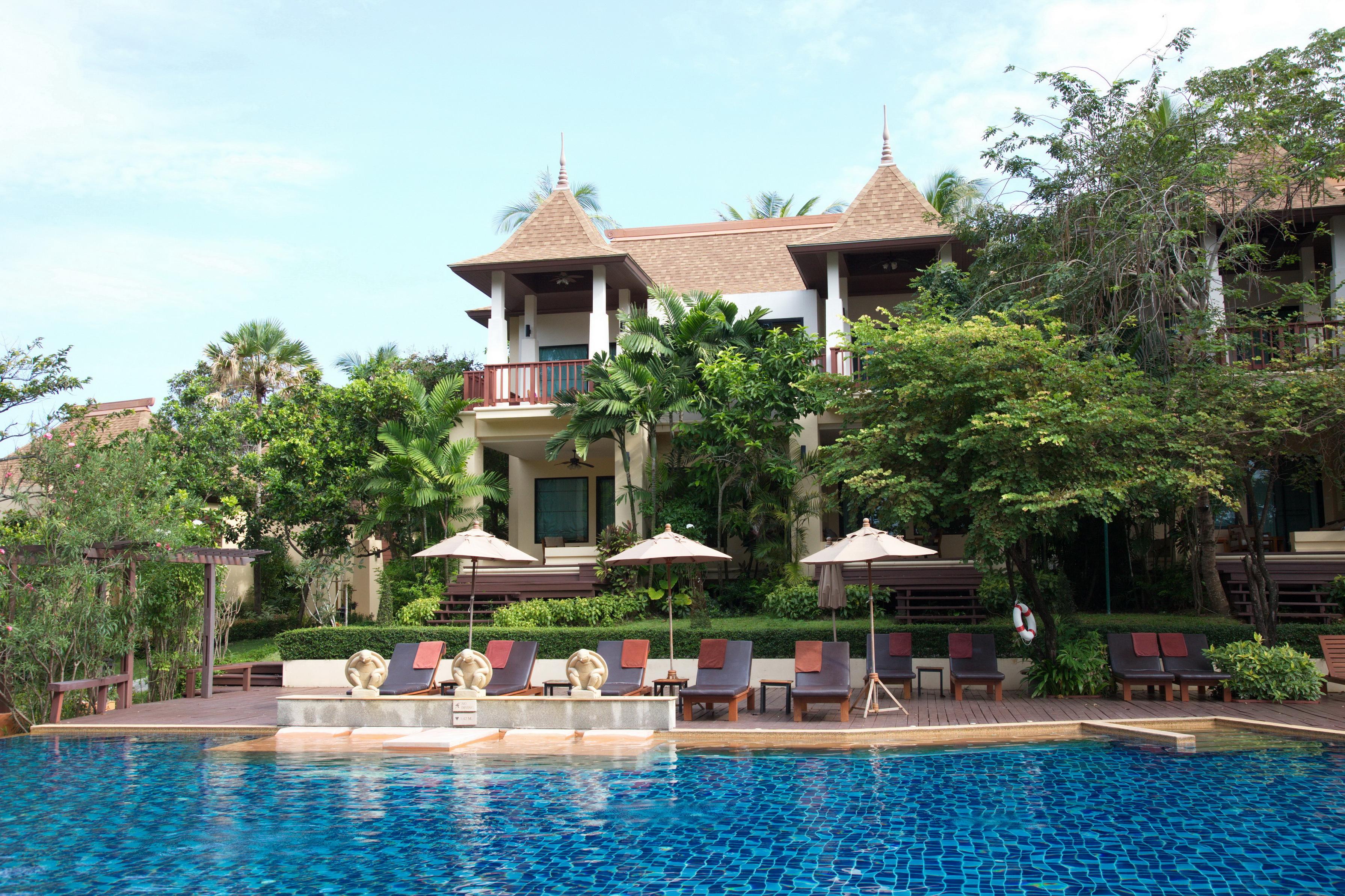 Avani Plus Koh Lanta Krabi Resort Exterior photo