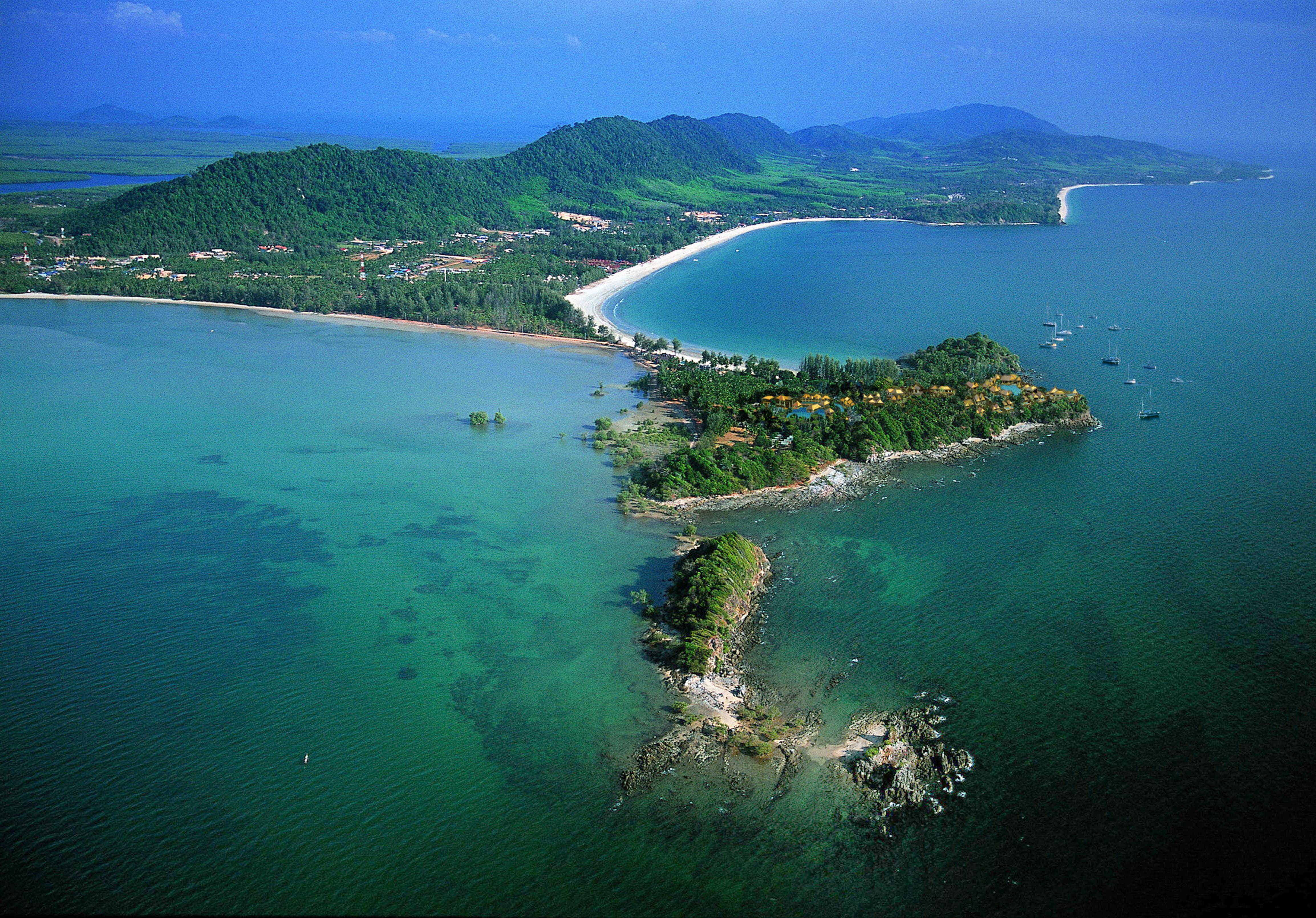 Avani Plus Koh Lanta Krabi Resort Exterior photo
