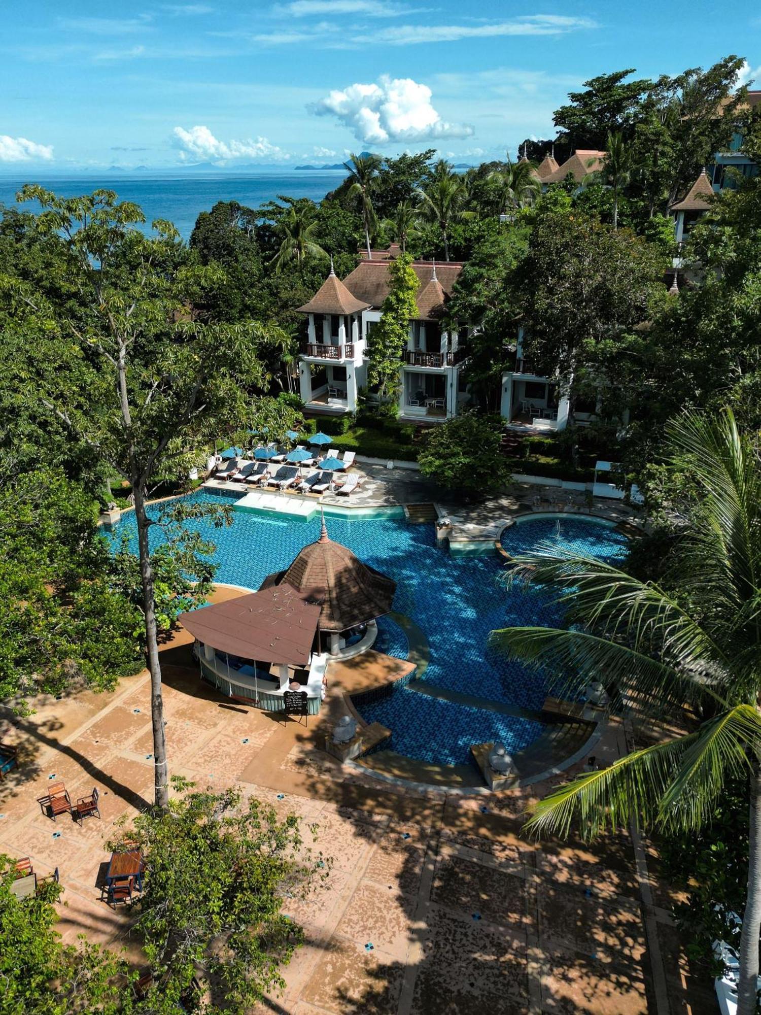 Avani Plus Koh Lanta Krabi Resort Exterior photo